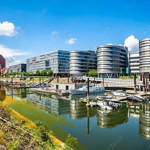 Onthepoint, Erdgeschoss, Abstellplatz Fuer Fahrraeder, City Und Innenhafen 5 Gehminuten!!!